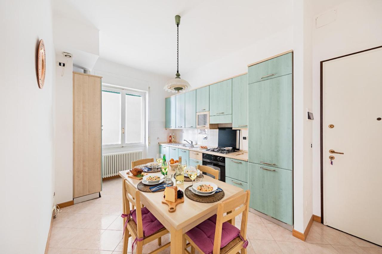 I Fiori 3-16 Apartment By Wonderful Italy Сан Ремо Екстериор снимка